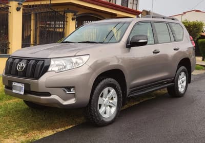 2019 Toyota prado
