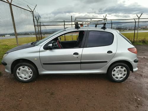 Foto 3 de 8