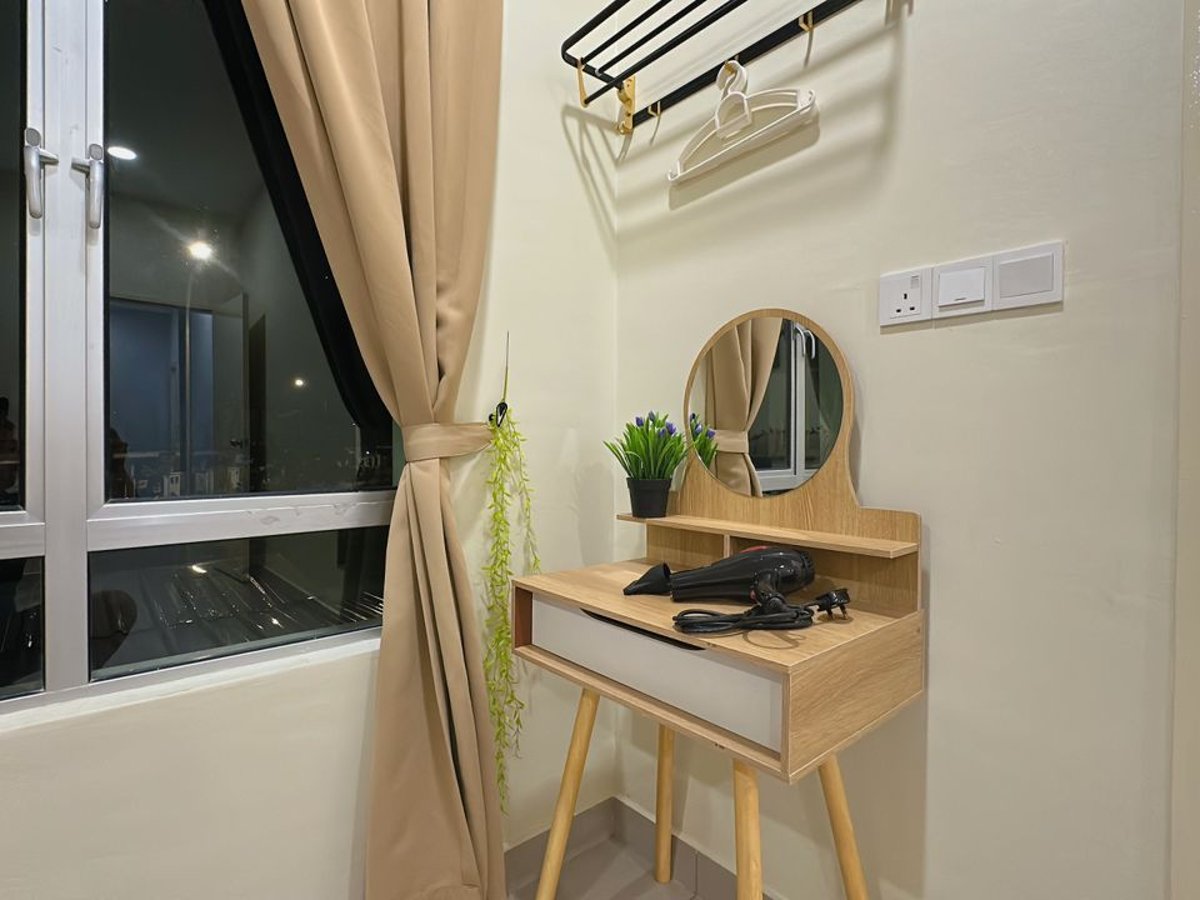 Room at A31 Tropical Garden Dato Onn Austin Homestay Party House, photo 5