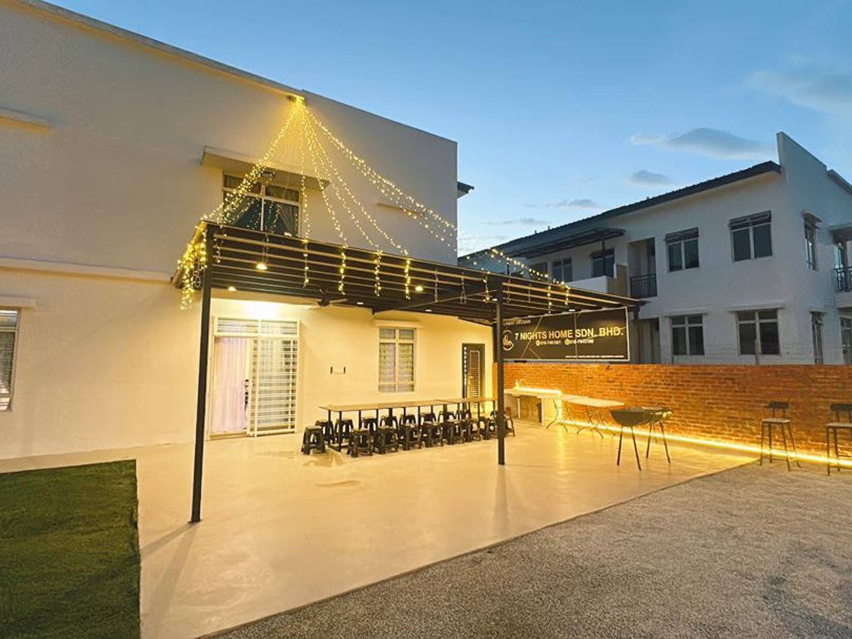 Outside at A27 Royal Dato Onn Austin Homestay, photo 15