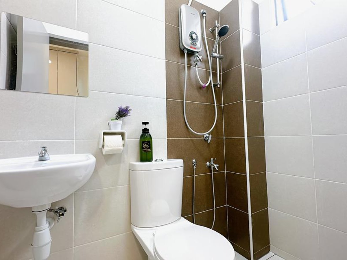 Toilet at A15 Tebing Dato Onn 15 In Bandar Dato Onn, photo 2