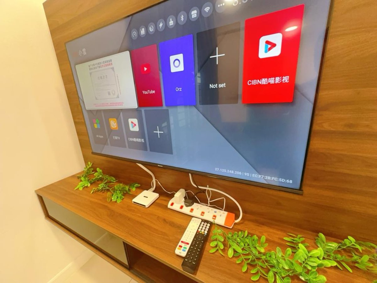 Living Room at A23 Hello Baby Dato Onn 11 Homestay In Bandar Dato Onn (15Pax) Netflix, photo 1