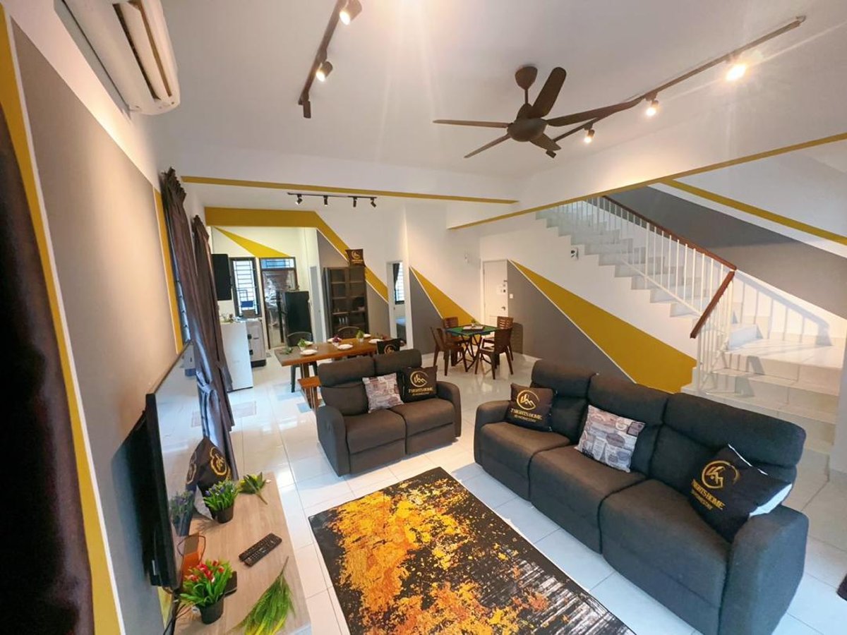 Living Room at A13 Nasa City Dato Onn Homestay, photo 3