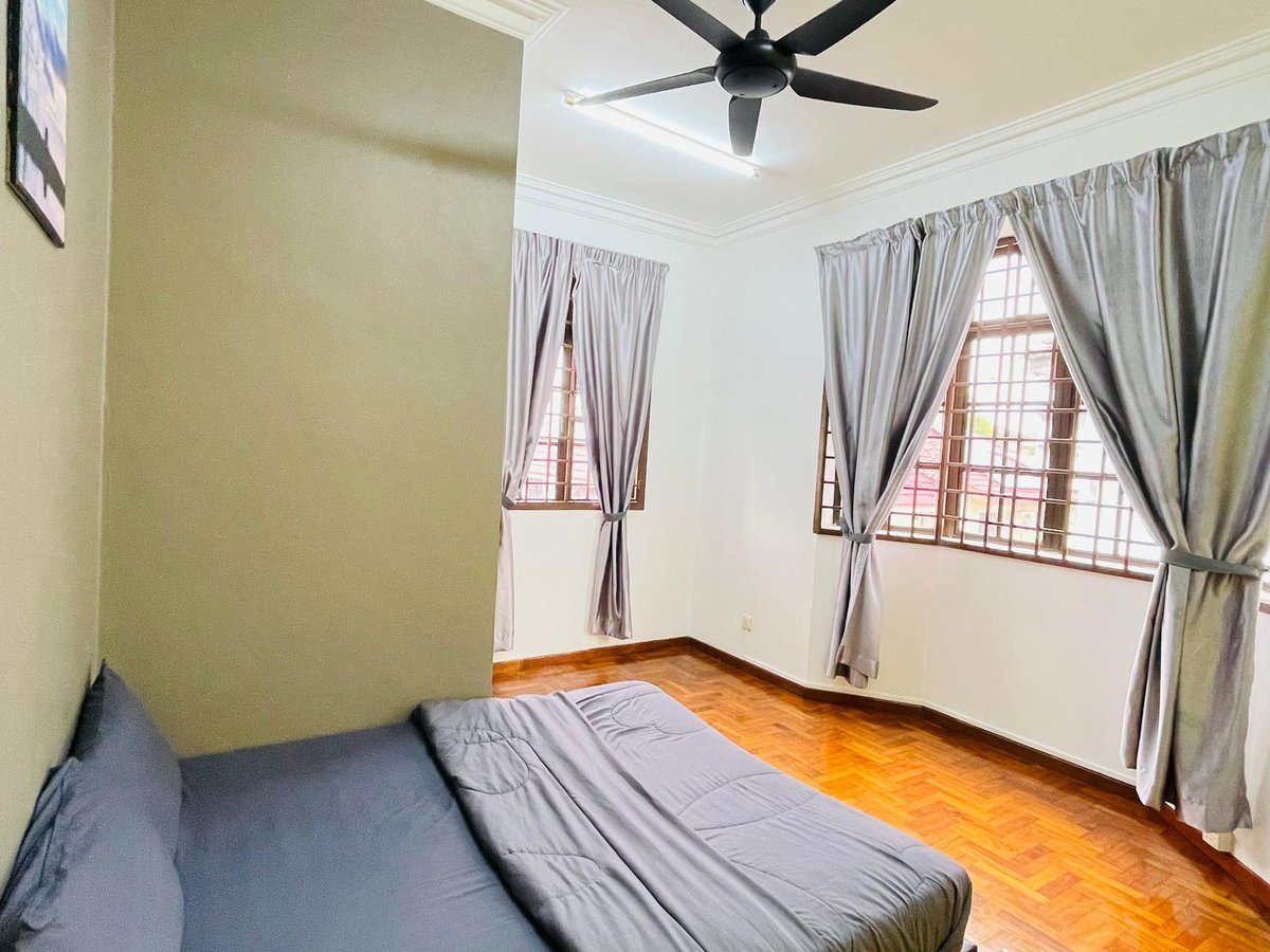 Room at C01 Rinting Masai Semi D Homestay In Taman Rinting, photo 4