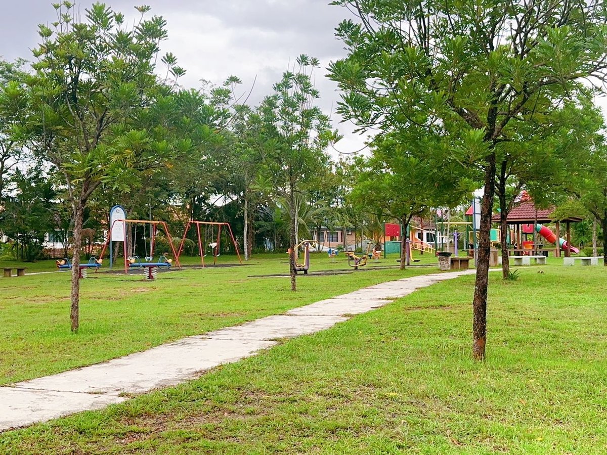 Outside at A21 Tebrau Austin 12 In Taman Desa Tebrau, photo 2