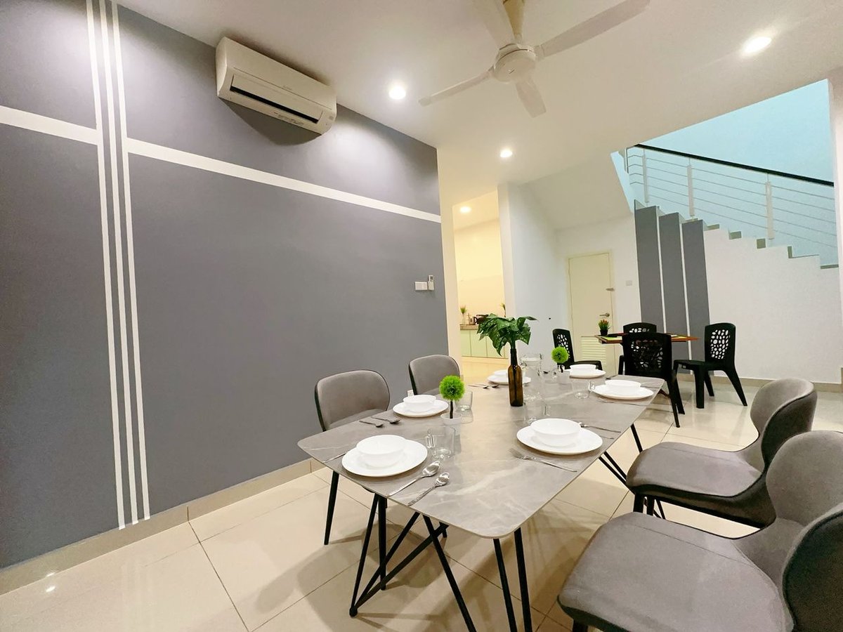Dining area at A20 Centra Dato Onn 16 In Bandar Dato Onn, photo 1
