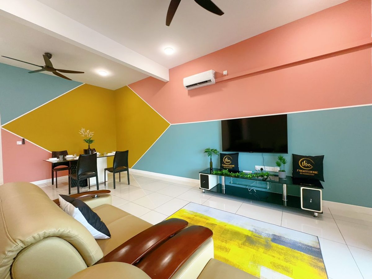 Living Room at A16 Tebing Dato Onn 9 In Bandar Dato Onn, photo 11