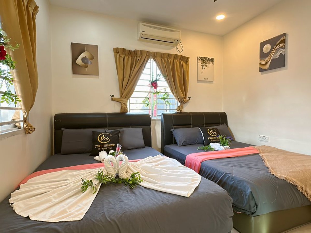 Room at B02 Istimewa Pandan Bungalow Homestay Jb In Kg Pandan, photo 7