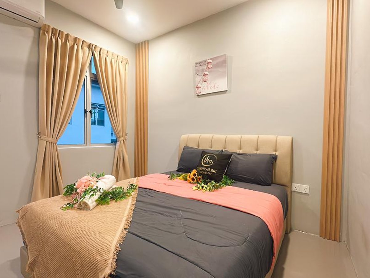 Room at A27 Royal Dato Onn Austin Homestay, photo 5