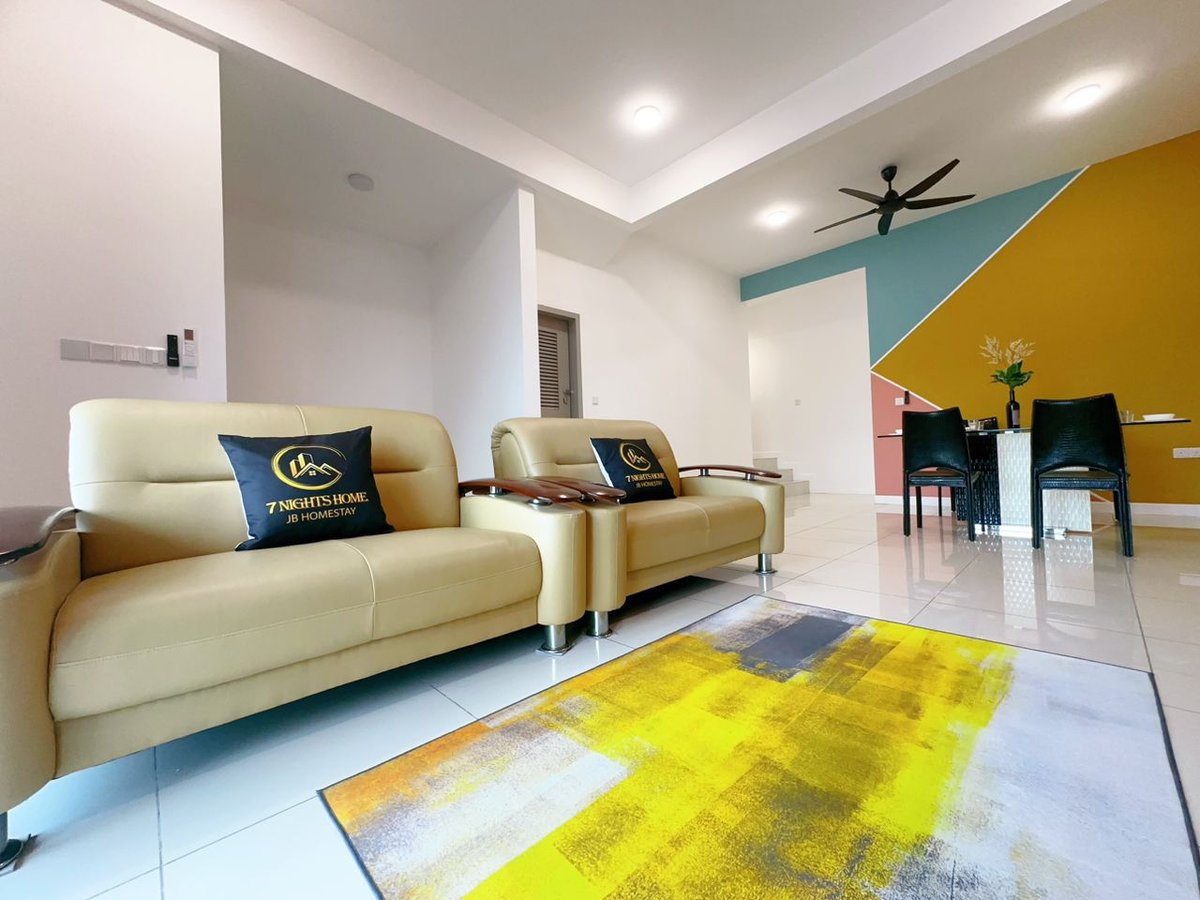 Living Room at A16 Tebing Dato Onn 9 In Bandar Dato Onn, photo 8