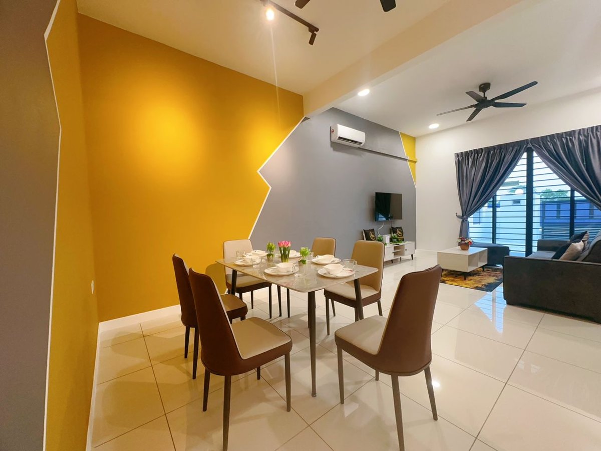 Living Room at A18 Tebing Dato Onn 39 In Bandar Dato Onn, photo 7