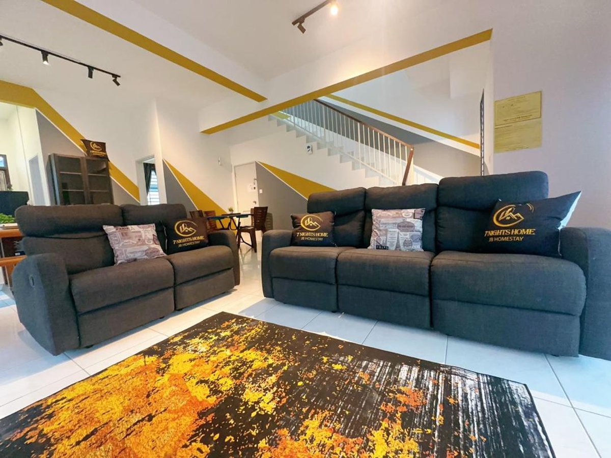 Living Room at A13 Nasa City Dato Onn Homestay, photo 2