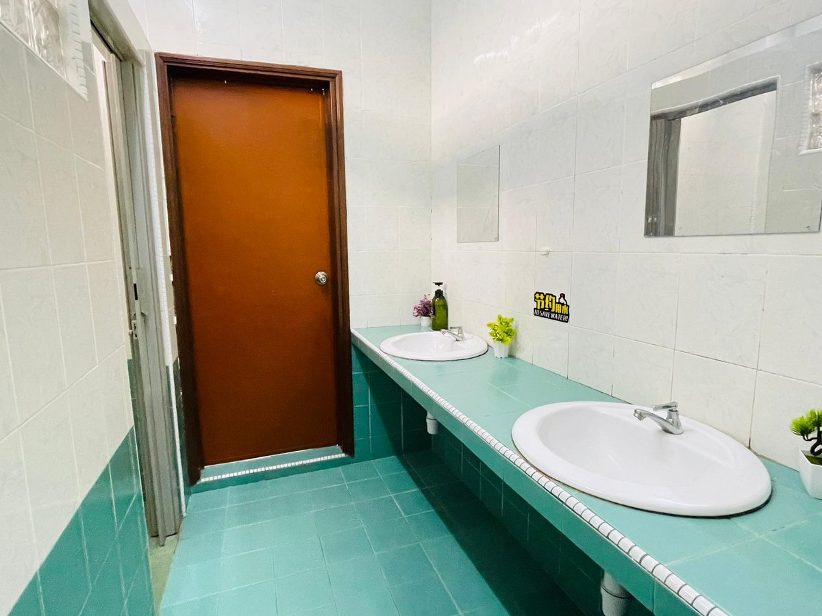 Toilet at C01 Rinting Masai Semi D Homestay In Taman Rinting, photo 2