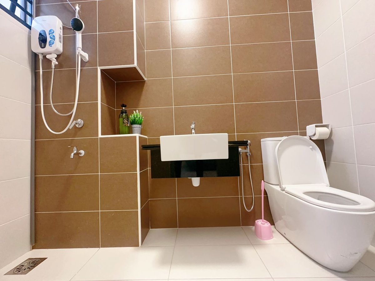 Toilet at A18 Tebing Dato Onn 39 In Bandar Dato Onn, photo 3