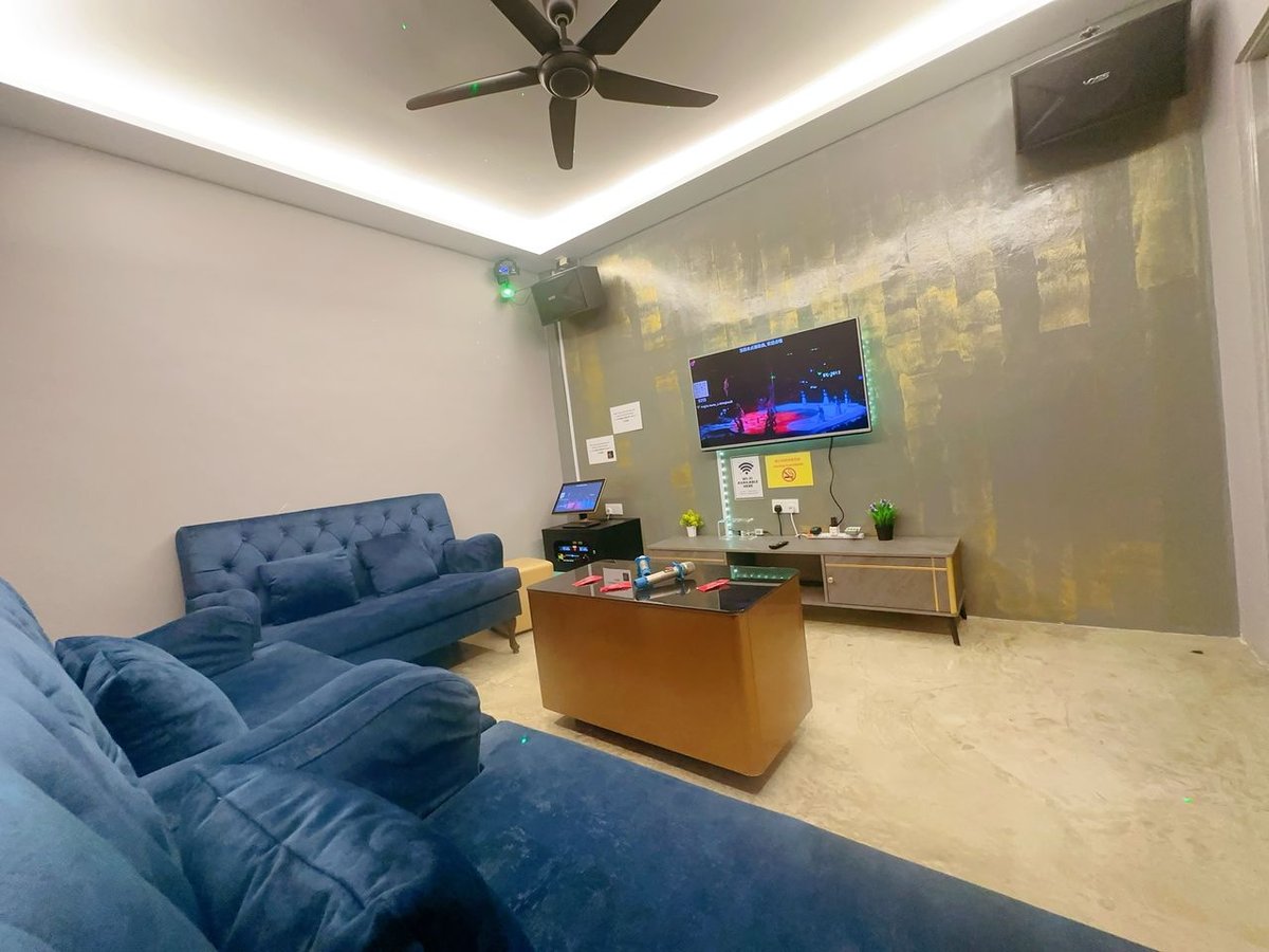 Living Room at A22 Classic Nibong Daya In Taman Daya, photo 15