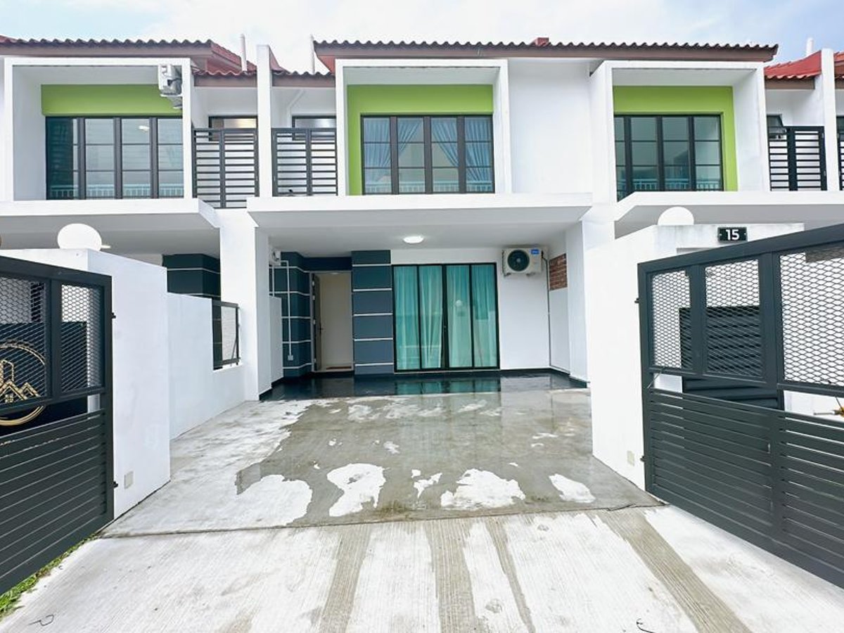 Outside at A15 Tebing Dato Onn 15 In Bandar Dato Onn, photo 1