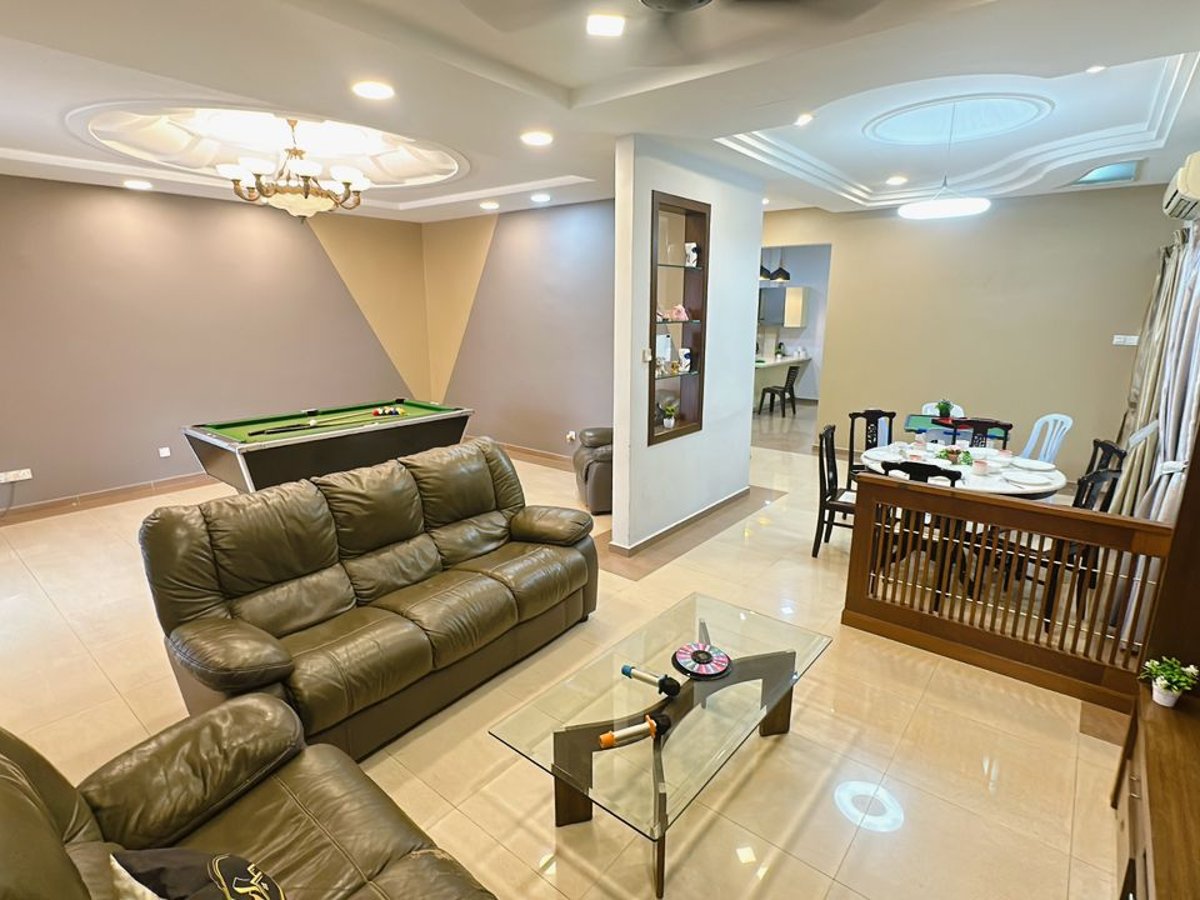 Living Room at A09 Dedap Johor Jaya Homestay In Taman Johor Jaya, photo 9