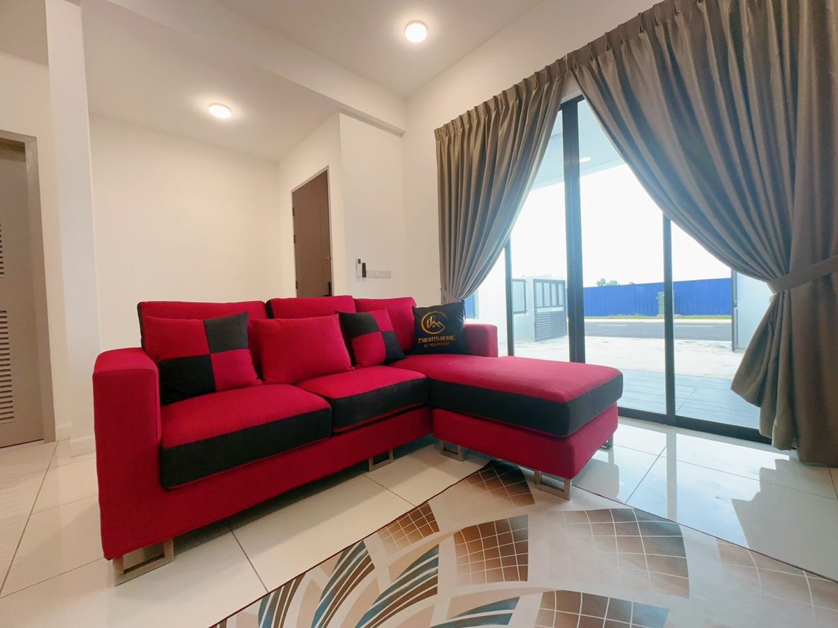 Living Room at A17 Tebing Dato Onn 7 In Bandar Dato Onn, photo 5