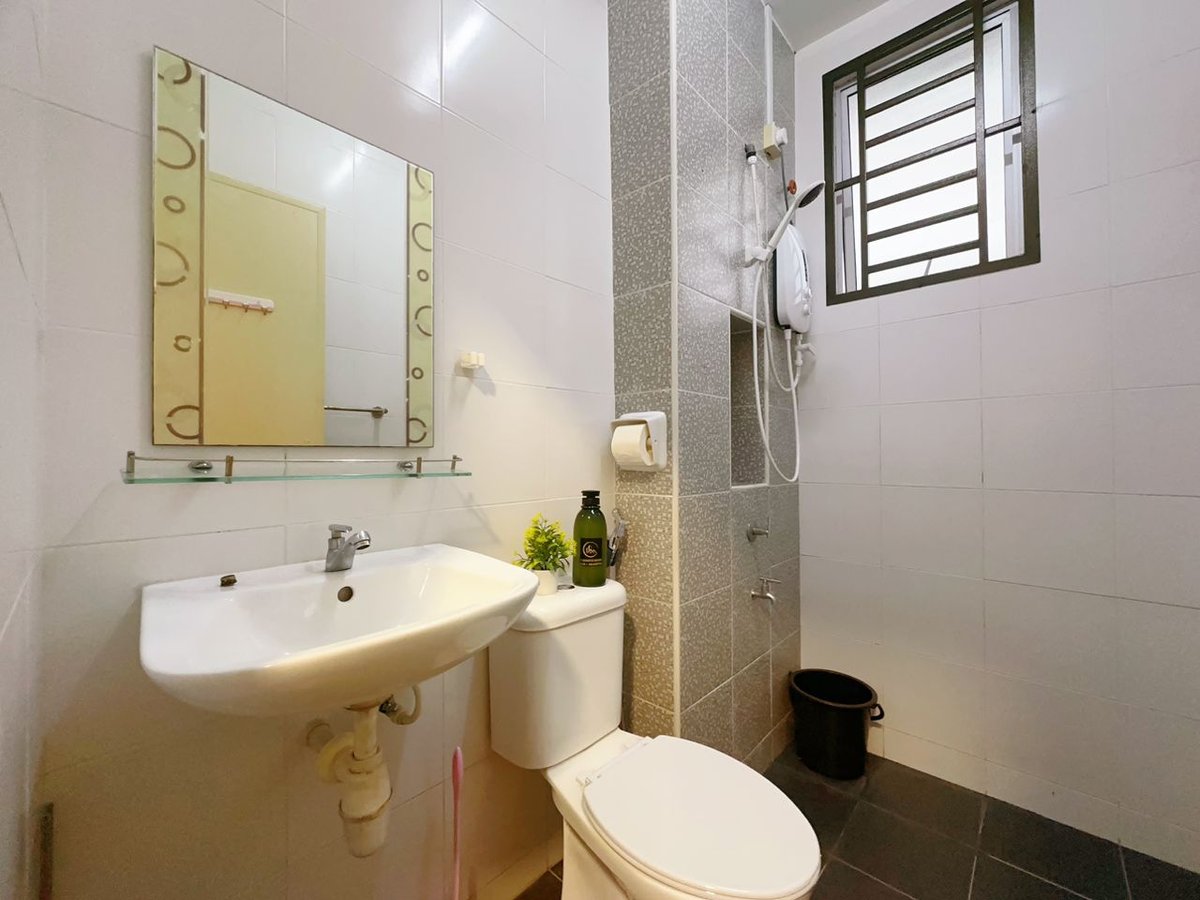 Toilet at A21 Tebrau Austin 12 In Taman Desa Tebrau, photo 4
