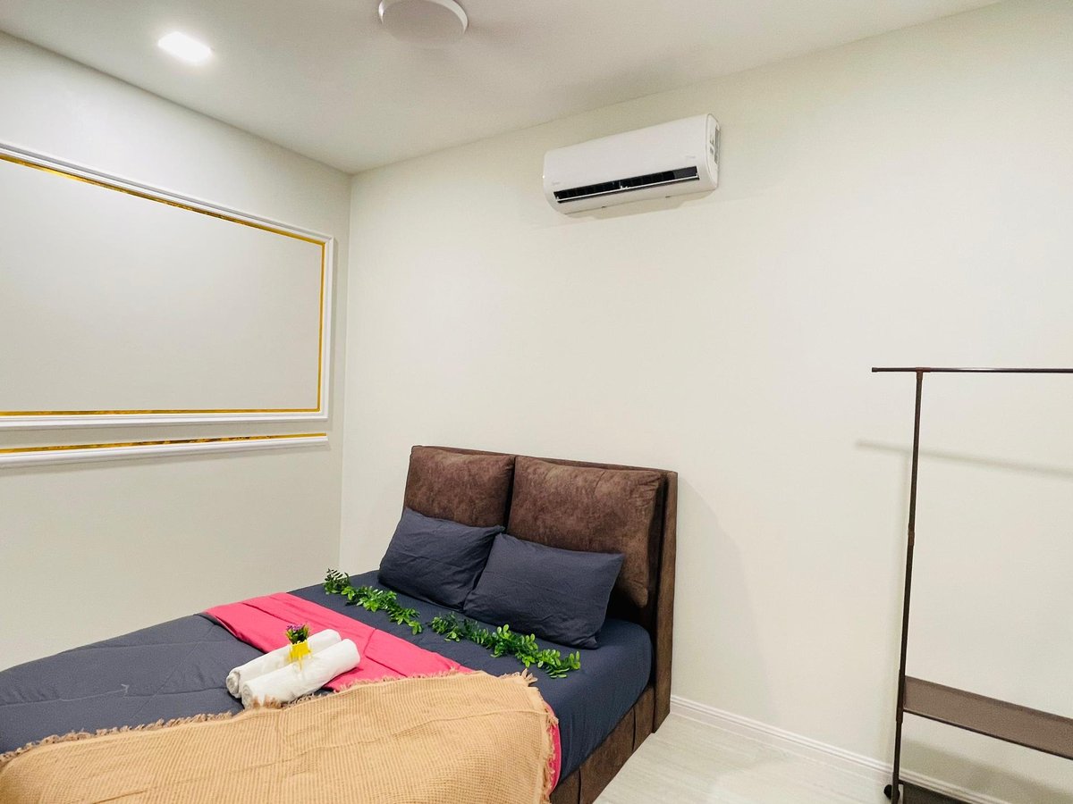 Room at A28 Hello Baby Dato Onn 28 Homestay In Bandar Dato Onn (15Pax) Netflix, photo 1