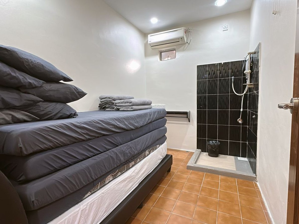 Room at B02 Istimewa Pandan Bungalow Homestay Jb In Kg Pandan, photo 3