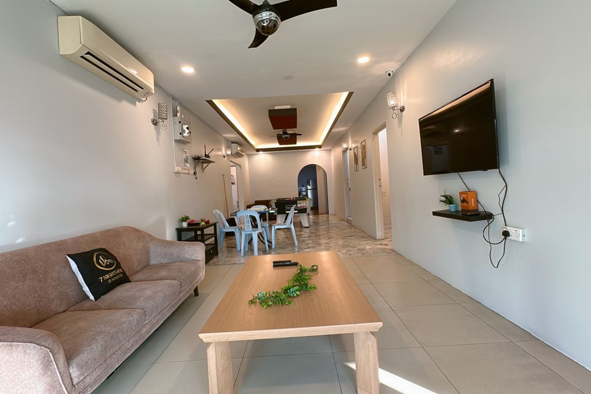 B02 Istimewa Pandan Bungalow Homestay Jb In Kg Pandan in Taman Istimewa, Kampung Pandan
