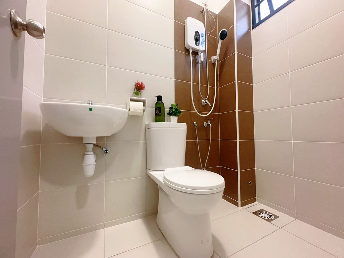 Toilet at A18 Tebing Dato Onn 39 In Bandar Dato Onn, photo 1