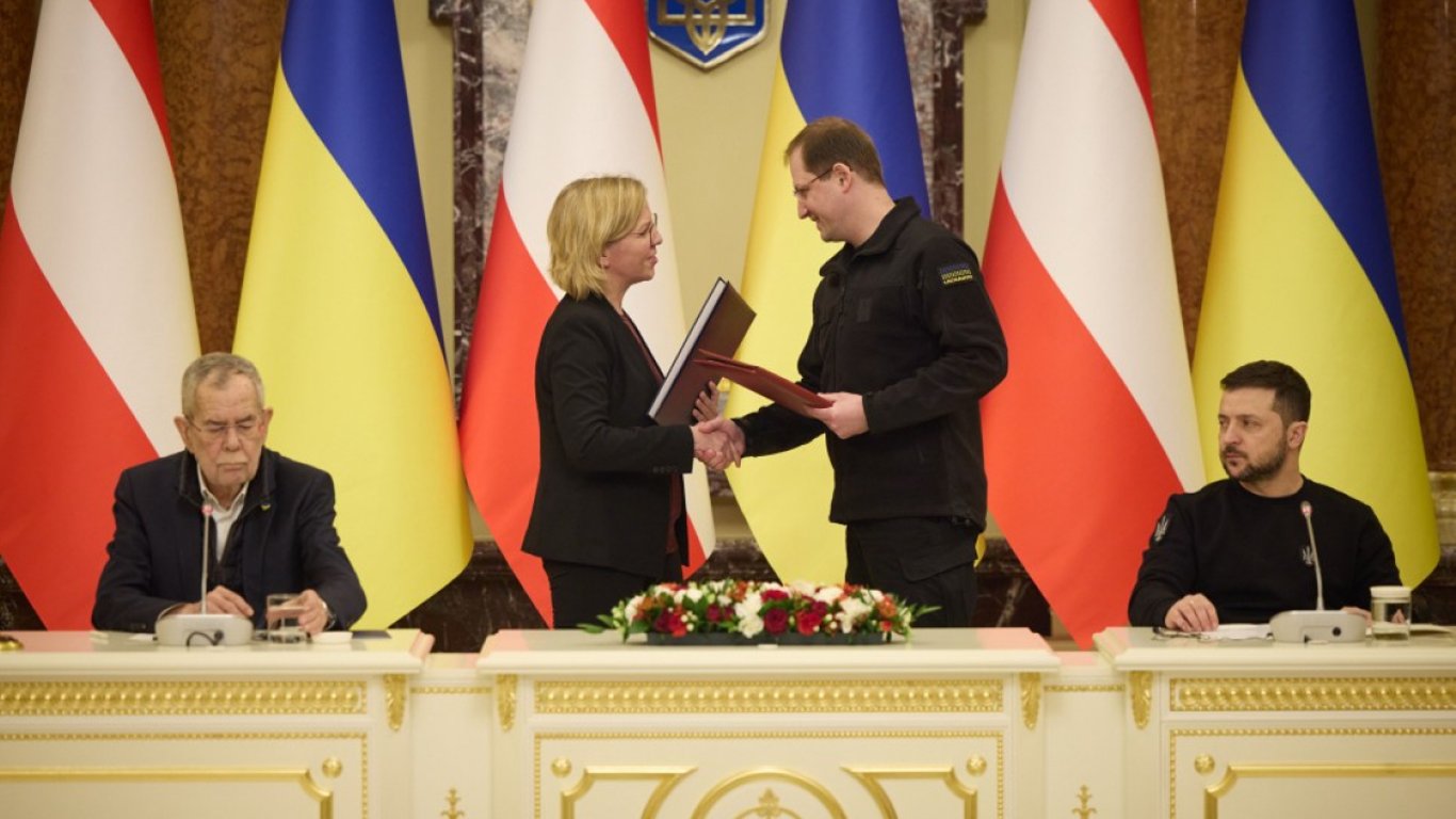 У Києві підписали меморандум про партнерство з Австрією в галузі енергетики