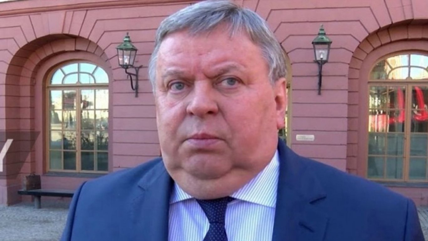 Посол швеции в москве. Дипломаты швеции. Посол королевства швеции в россии. Посол шведский. Шведский посол в россии.