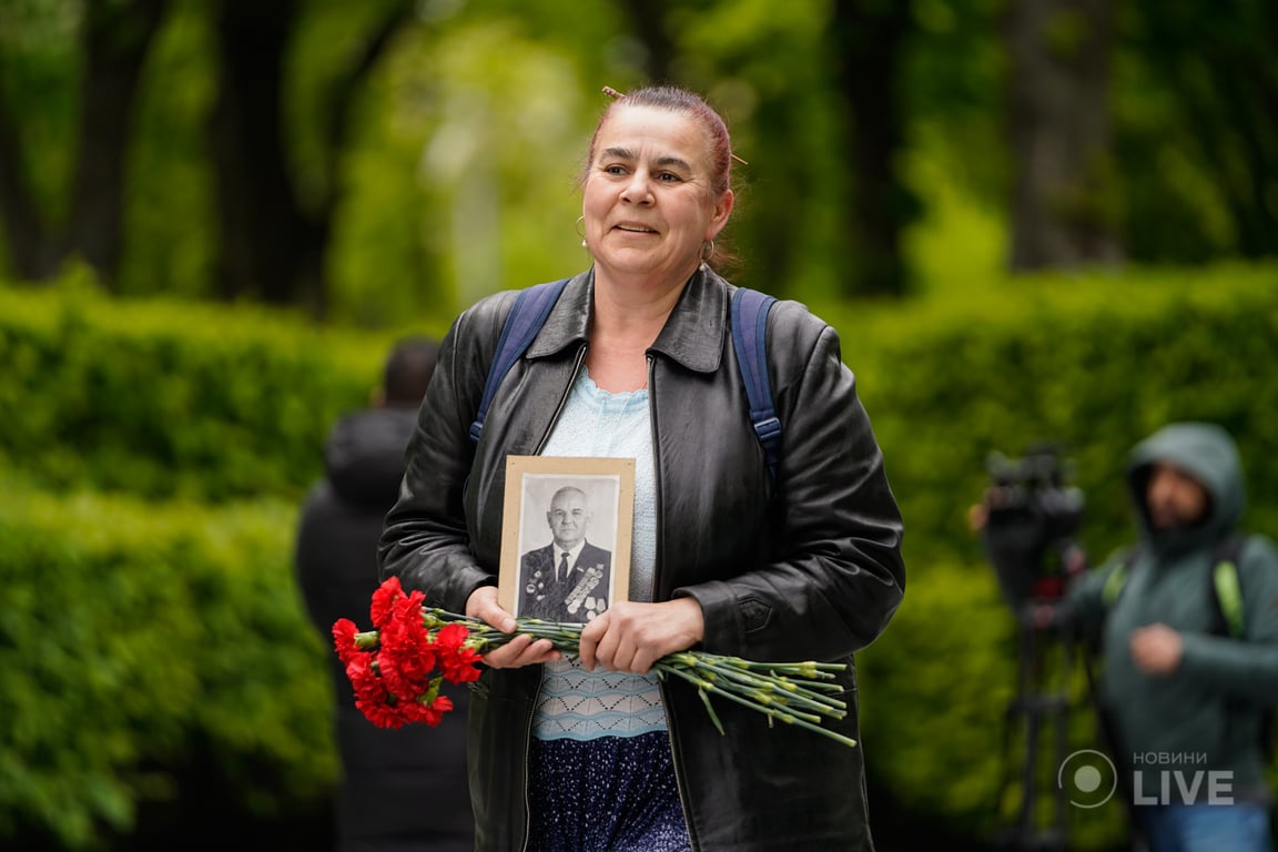 покладання квітів 9 травня в Києві