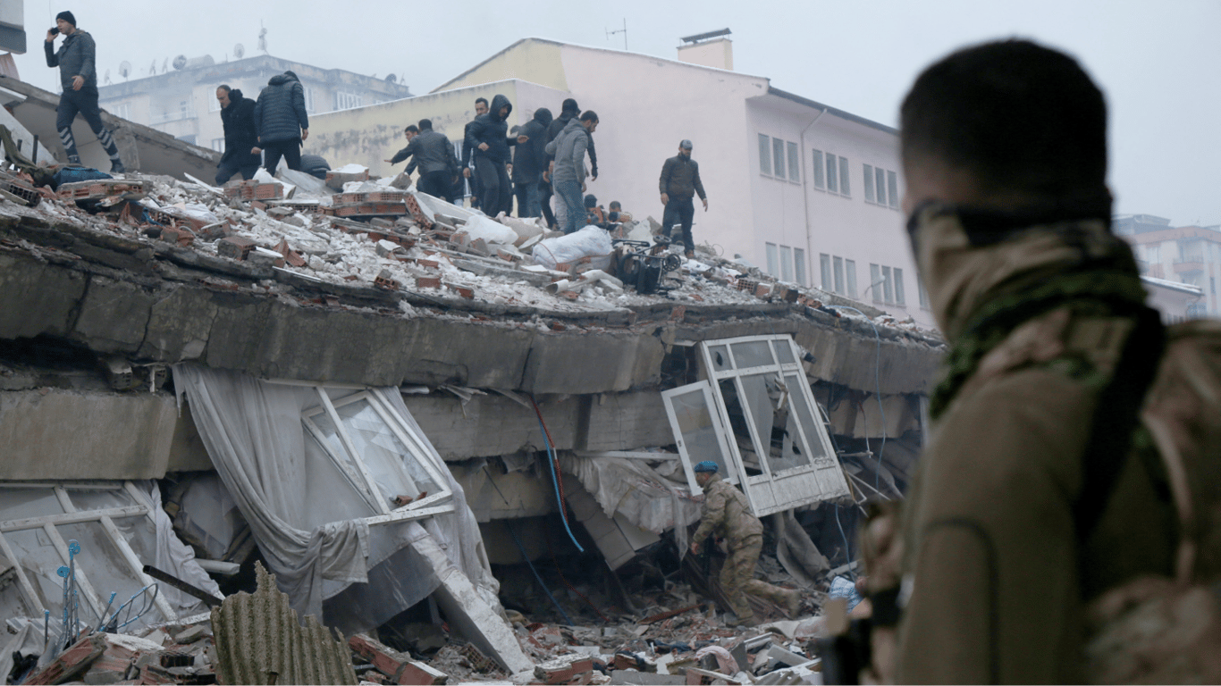 Как россияне отреагировали на мощное землетрясение в Турции