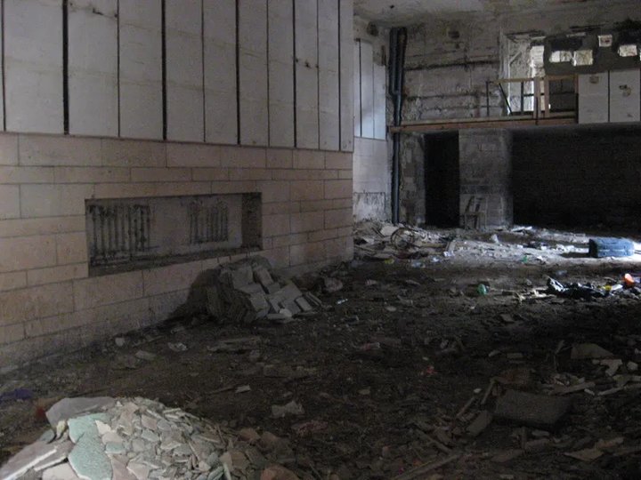 Проданный кинотеатр во Львове.