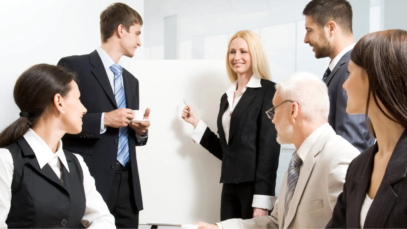 Pagat në 2024: kompanitë njoftuan planet për të rritur pagat - 304x171