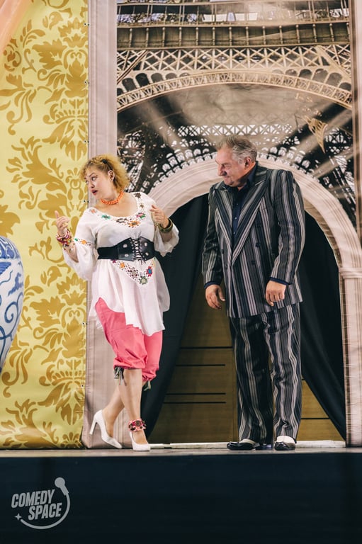 Звезды театра и кино порадовали киевлян спектаклем "Сыграть в дурака" - фото 3