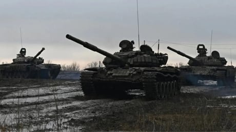 1-я танковая армия рф, разбитая под Харьковом, переброшена на Сватово