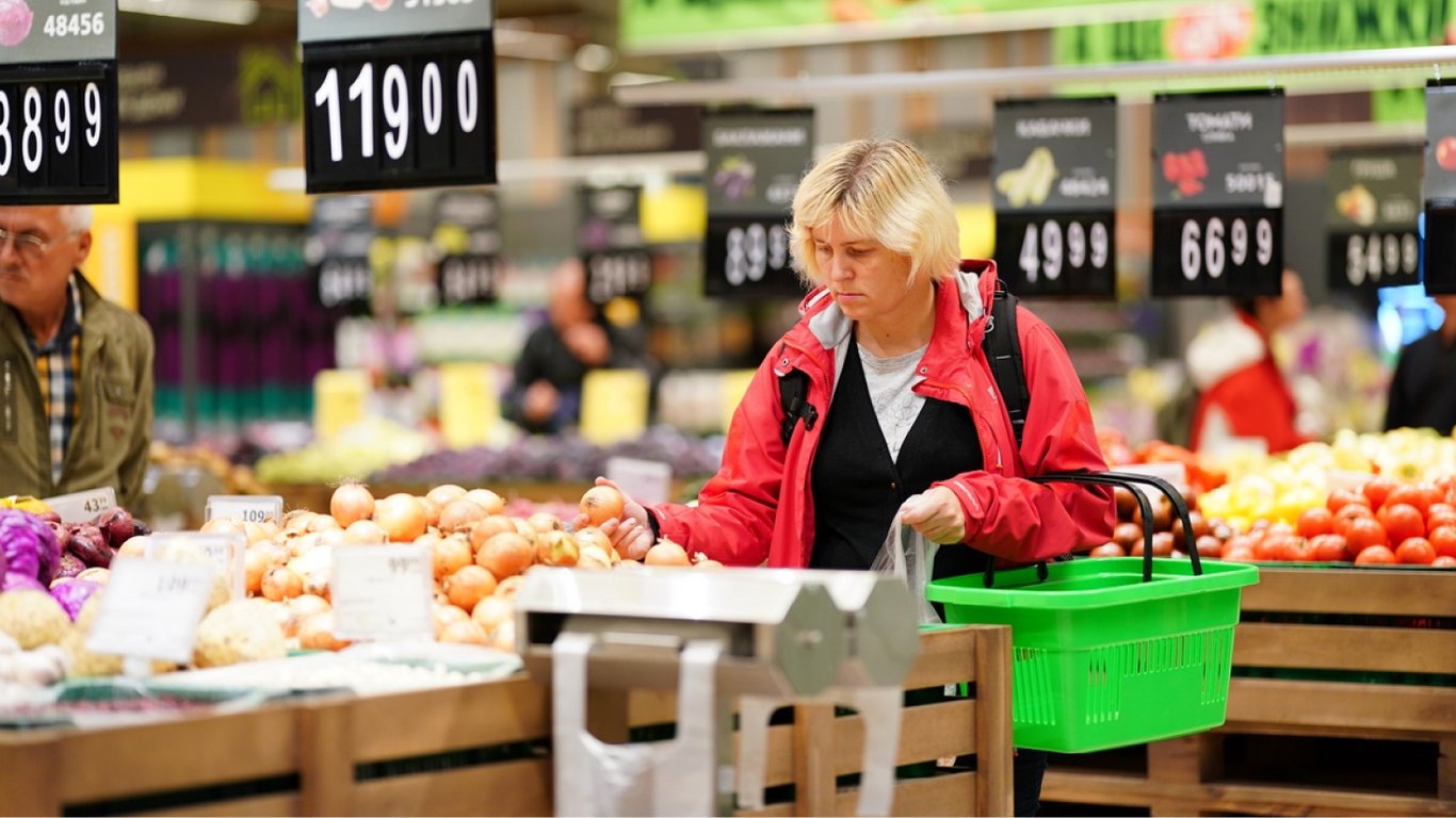Цены в Украине — НБУ дал прогноз инфляции на этот год