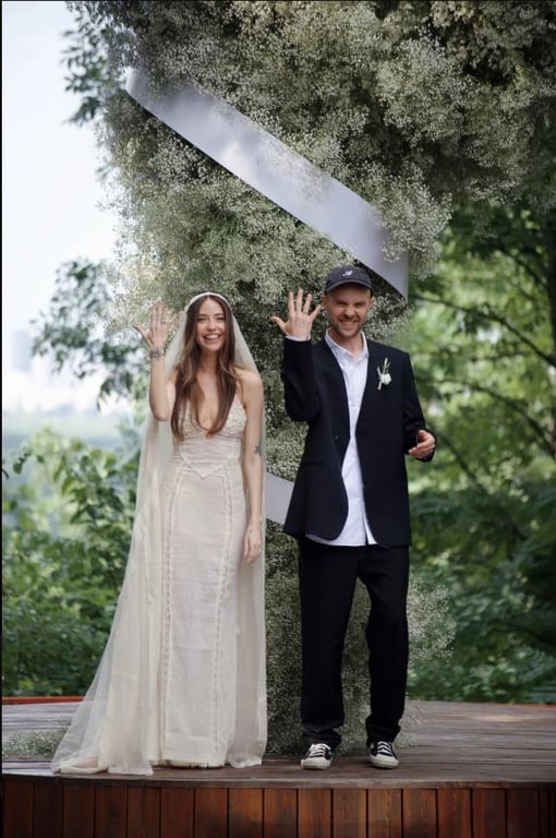 Дантес вперше розповів, чи був запрошений на весілля Дорофєєвої - фото 1