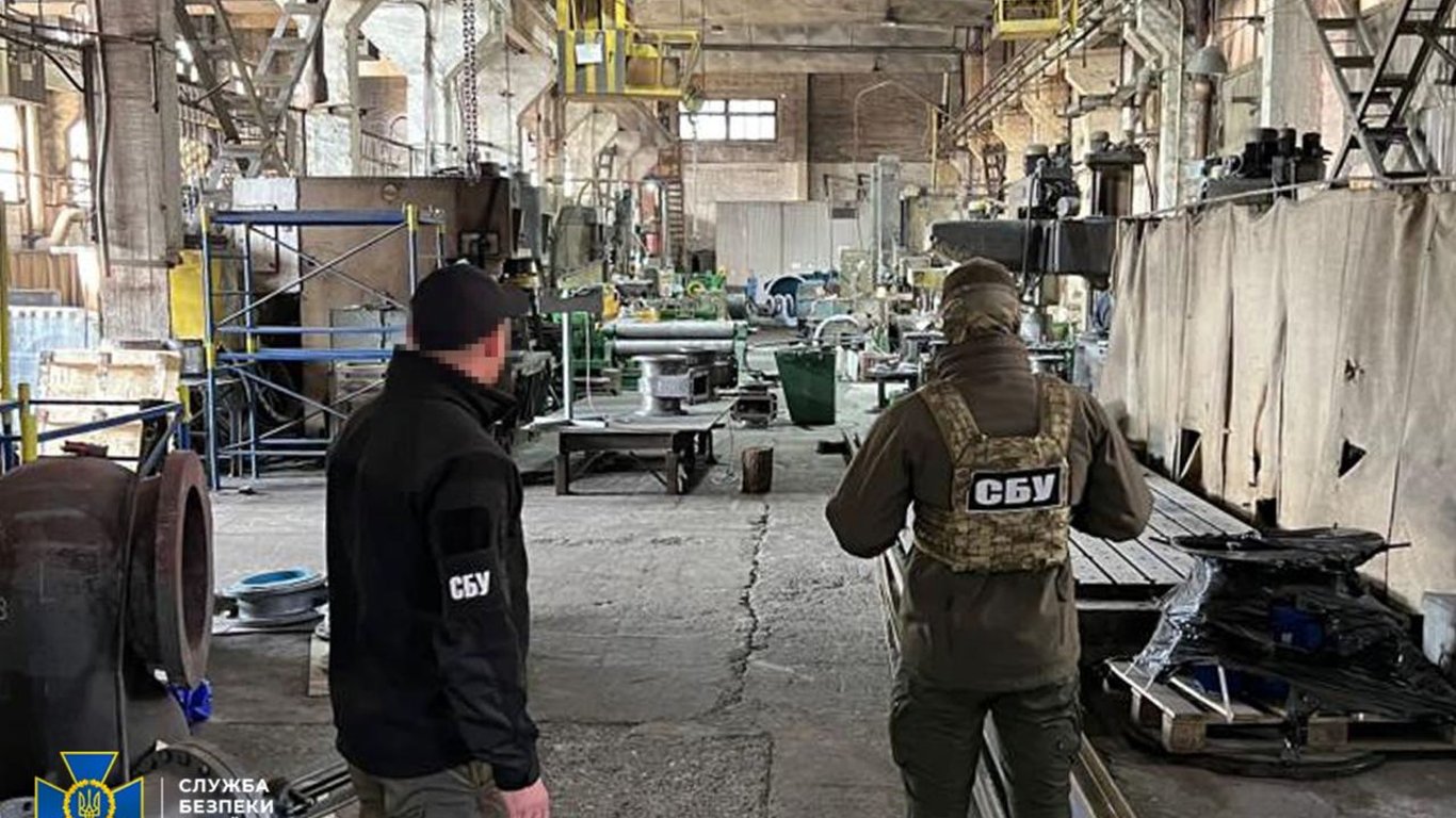 У Дніпрі директор компанії продавав росіянам системи водопостачання для ...