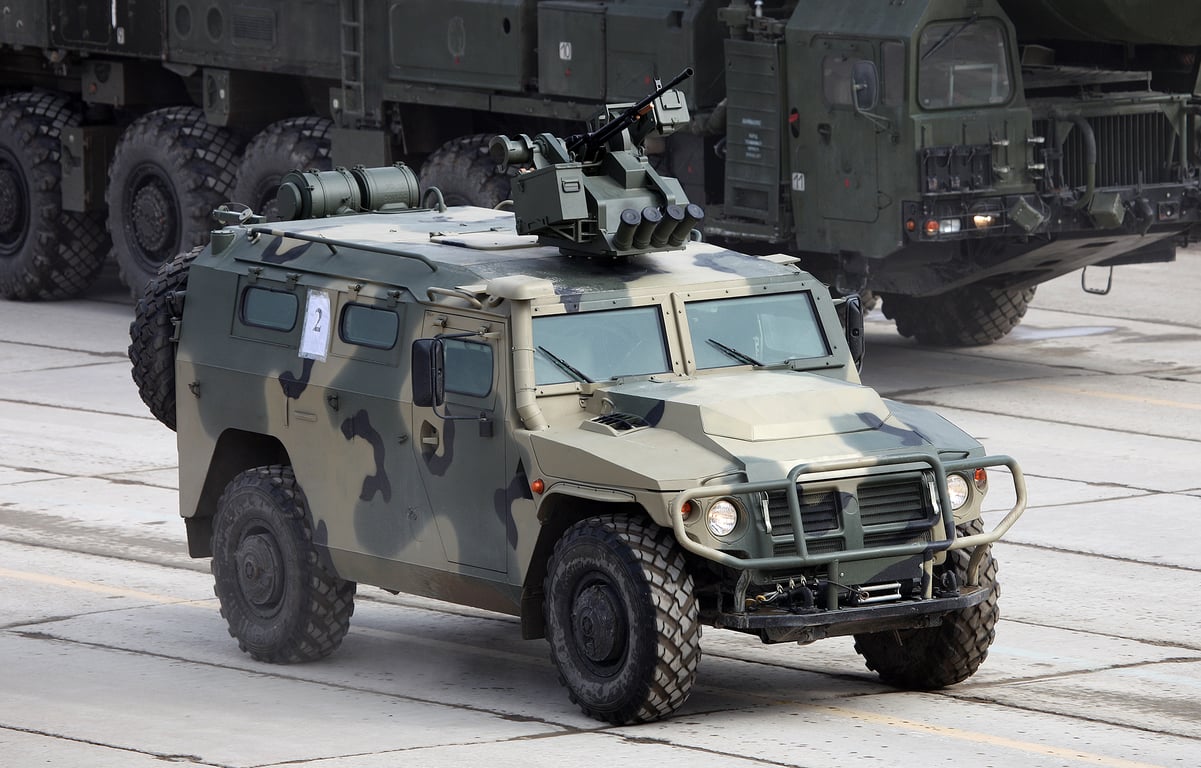 ГАЗ-2330 "Тигр"