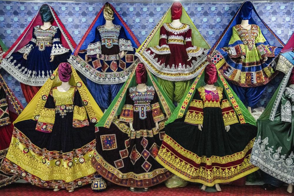 манекени в Афганістані