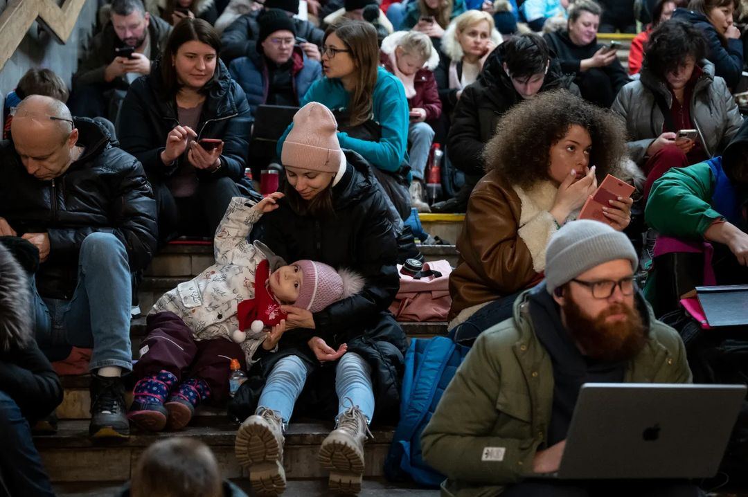 Зеленский опубликовал фотографии украинцев