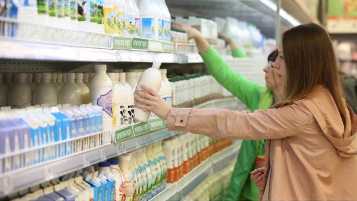 Ціни в магазинах — скільки зараз коштують молочні продукти