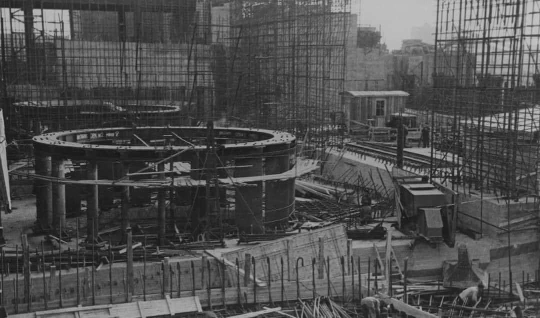 На строительстве Каховской ГЭС