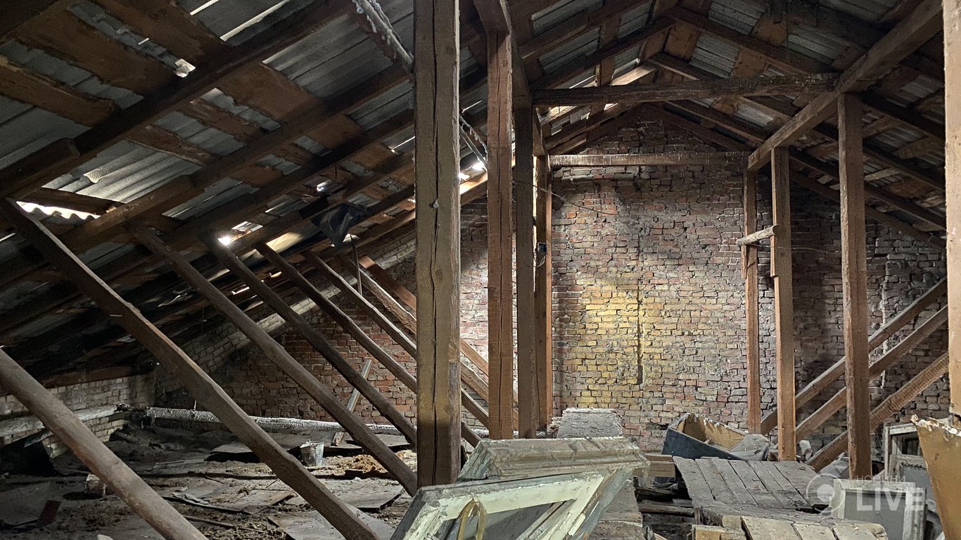 дом на Жилянской