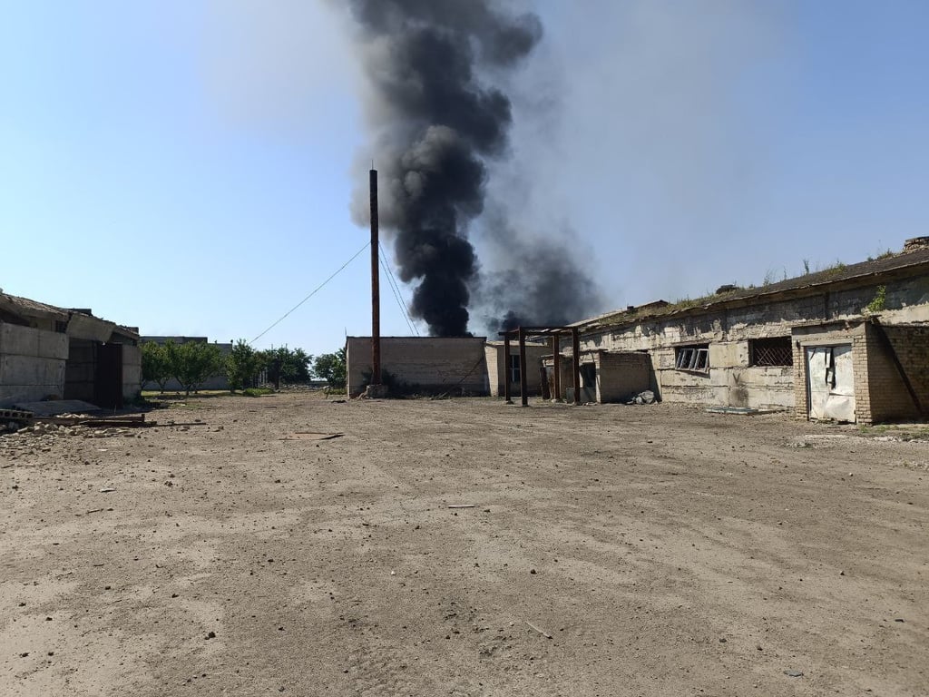 Обстріляні російські склади в Якимівці