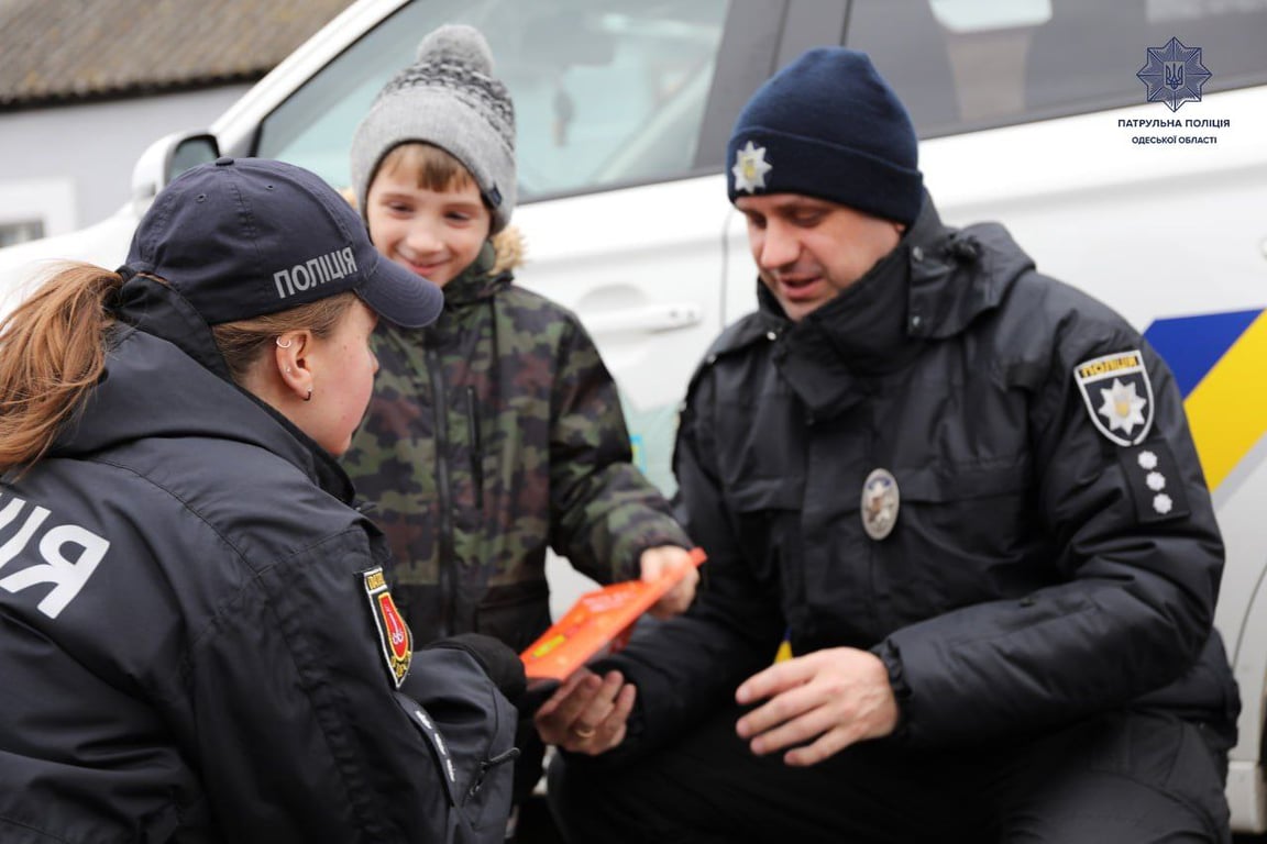 детей поздравили с Рождеством