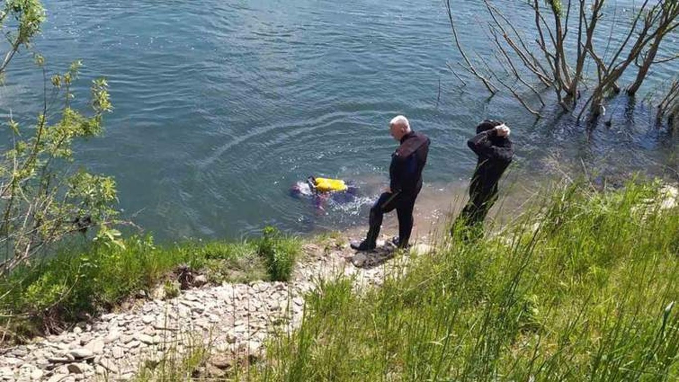 Во Львовской области 22-летний парень утонул во время отдыха на реке Стрый
