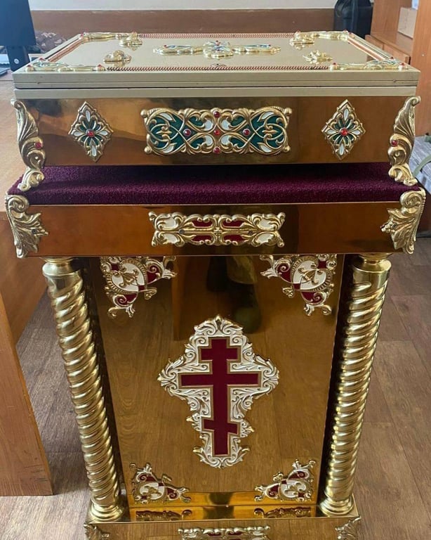 церковні мощі