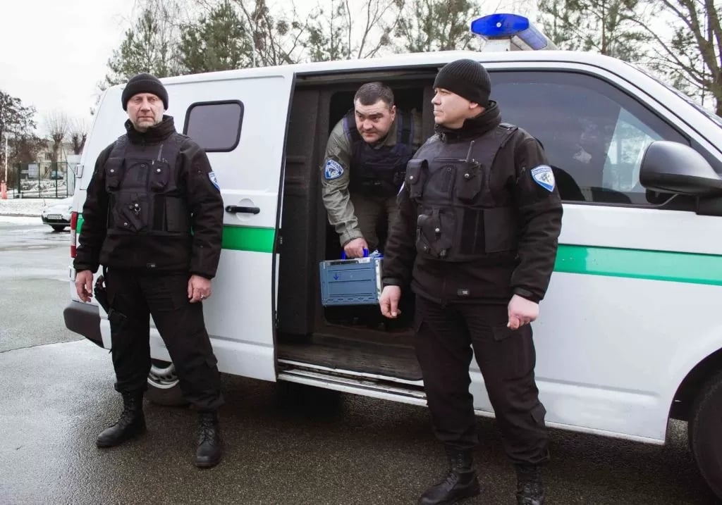 Чому банківські інкасатори мають право на 100% бронь