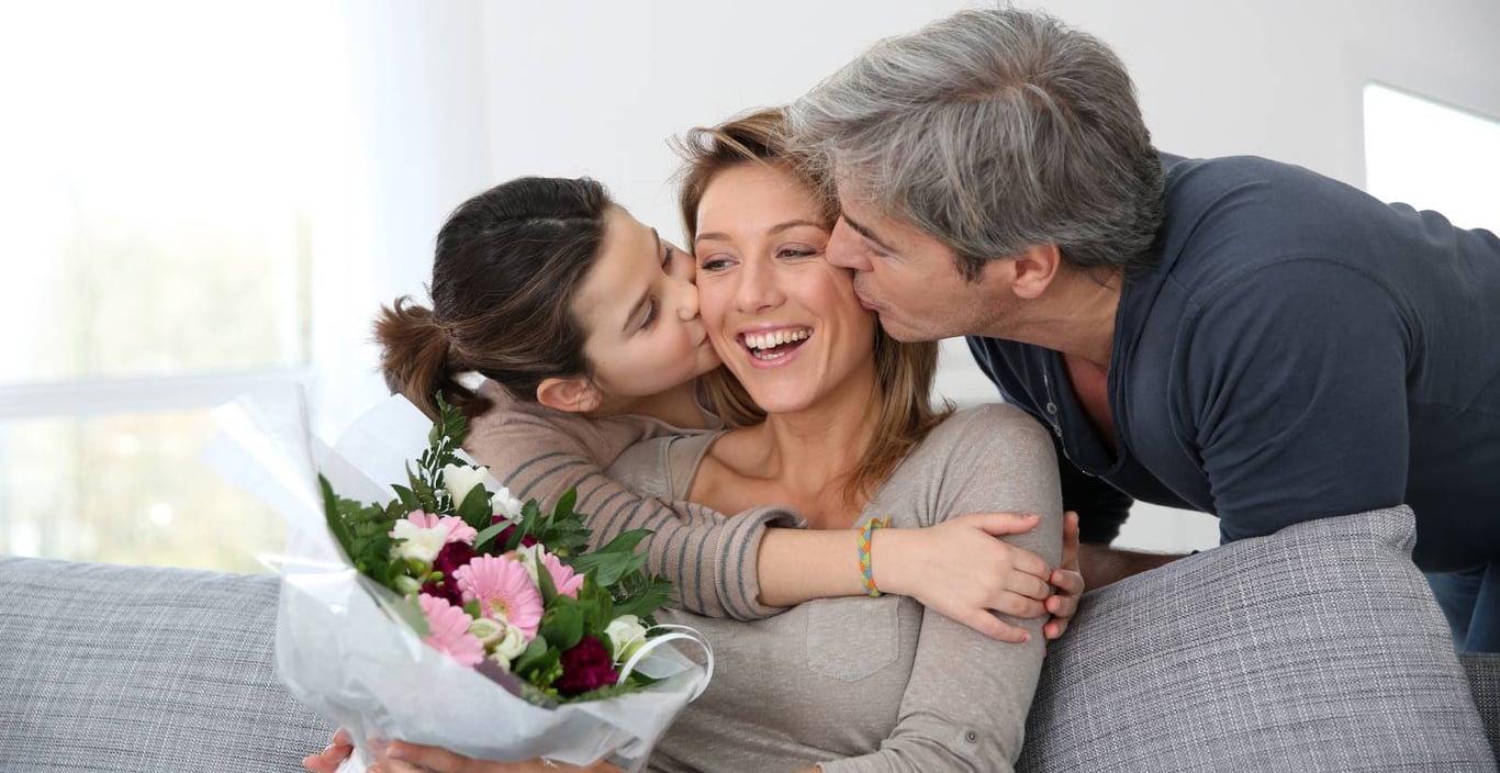 День матері 12 травня — привітання у віршах